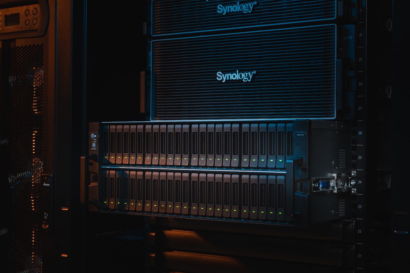 Synology PAS7700